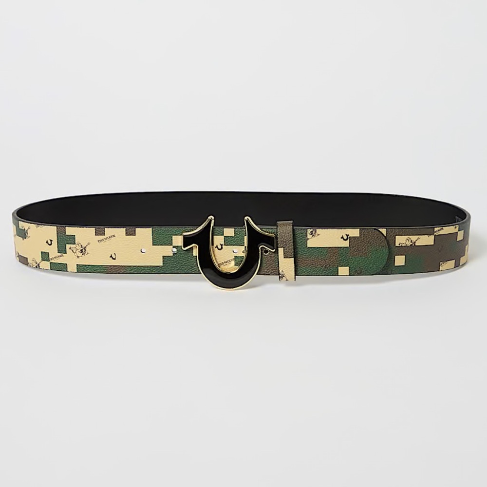 True Religion men’s CAMO HORSESHOE BUCKLE BELT